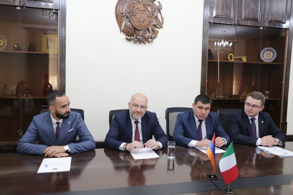 Incontro con il Governatore di Shirak