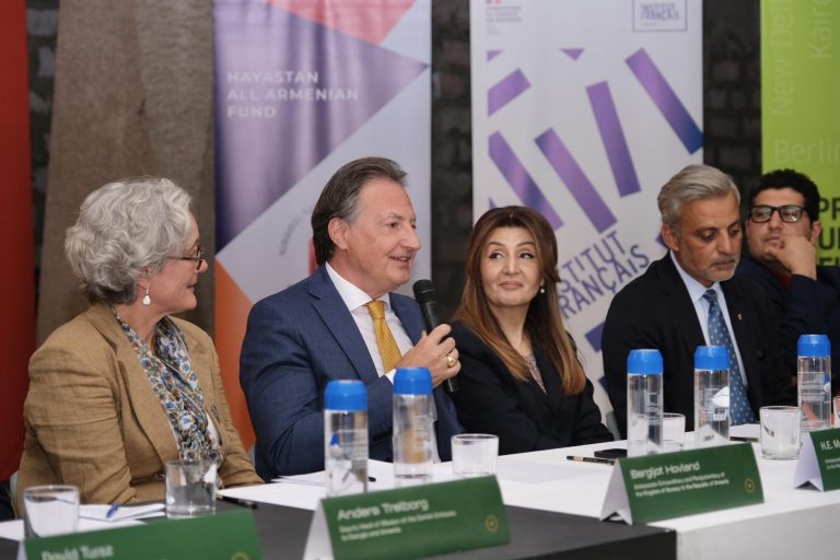 Biennale Internazionale della Stampa 5