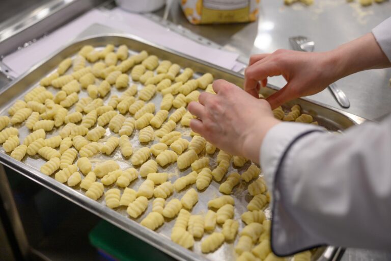 9.Cultura, sapori e tradizione Italia e Armenia insieme per la Giornata Internazionale della Donna