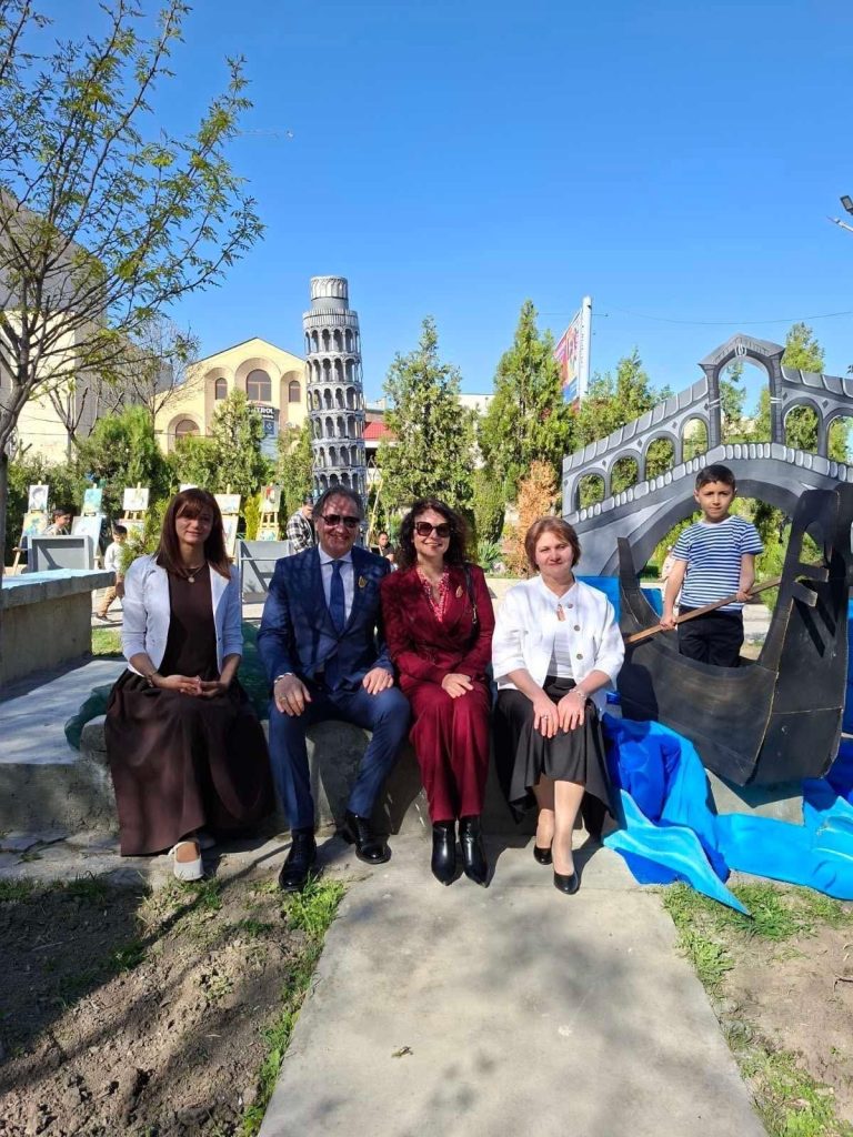 VISITA AL CENTRO ESTETICO DI ARTASHAT 13